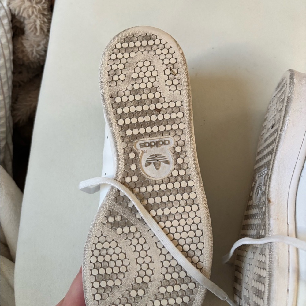 Adidas White and Navy Stan Smiths - Picture 7 of 11